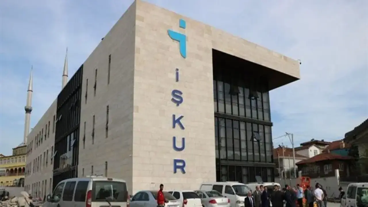 İŞKUR Gençlik Programı’nda yeni dönem: 150 bin üniversite öğrencisine kontenjan