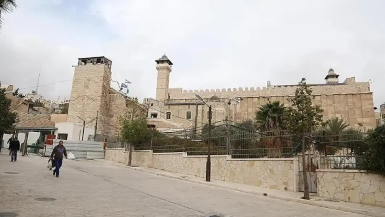 İsrail, Kurban Bayramı'nın 3. gününde Harem-i İbrahim Camisi'ni kapattı