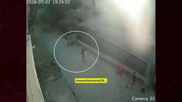 İstanbul Arnavutköy'de özel gereksinimli çocuk yüksekten itildi