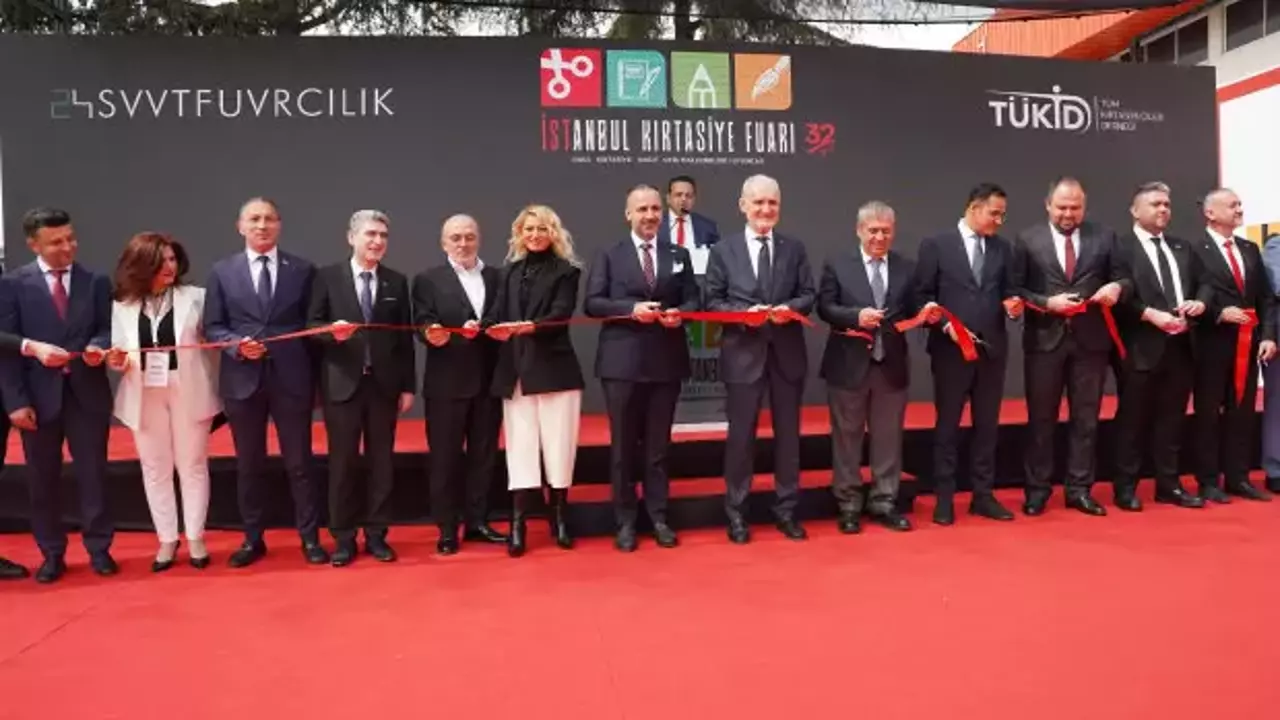 İstanbul Kırtasiye Fuarı 32'nci kez küresel ticarete ev sahipliği yapıyor