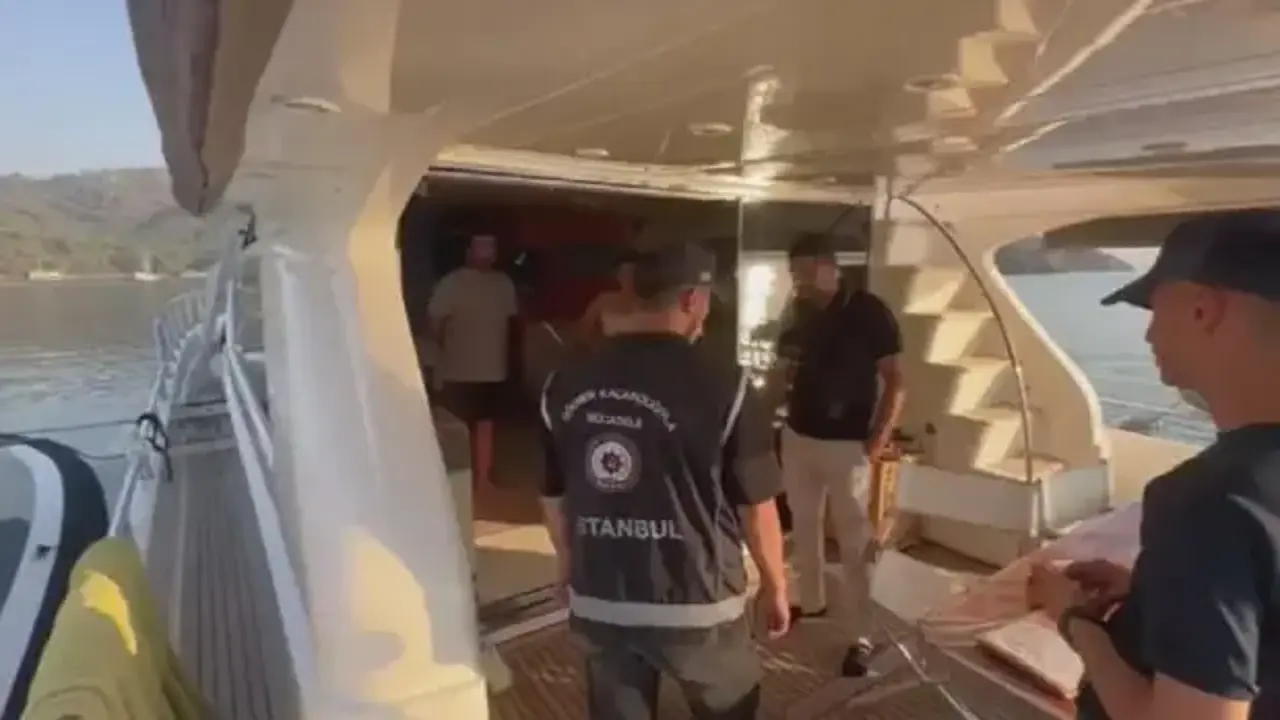İstanbul merkezli operasyonda 2 iş insanı tutuklandı! Onlarca vatandaşlık iptal edilecek