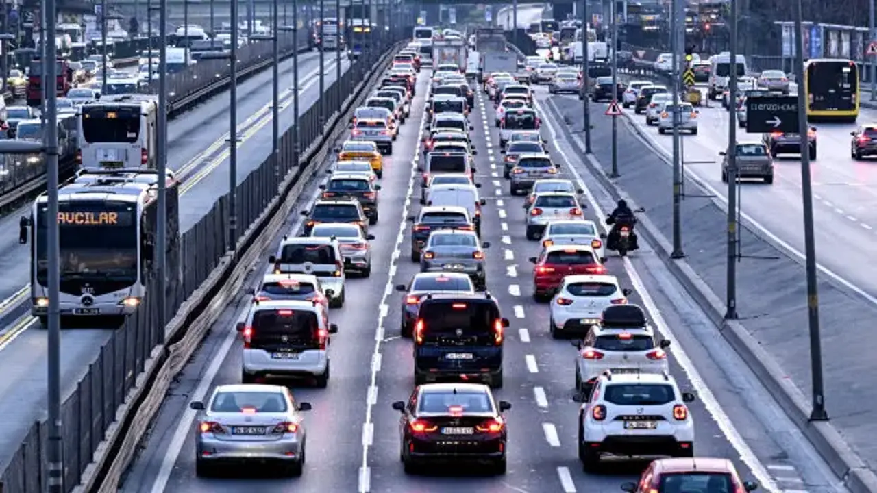 İstanbul trafiğine UEFA düzenlemesi! O yollar 4 gün trafiğe kapalı olacak