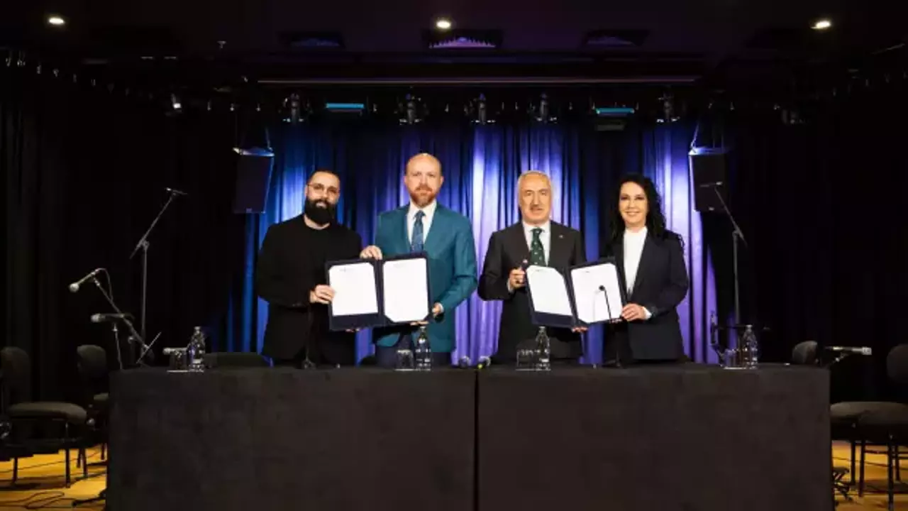 İstanbul Üniversitesi OMAR ile Palet Türk Müziği İlkokulu arasında iş birliği protokolü