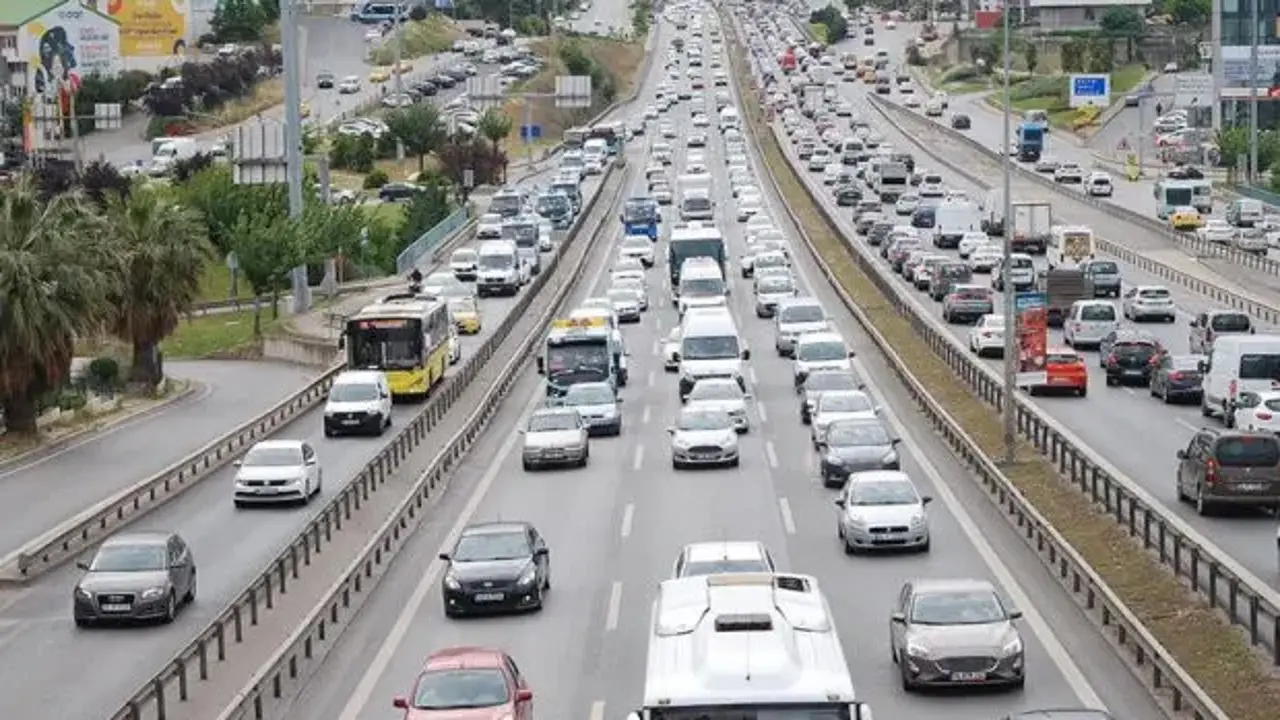 İstanbul'da bazı yollar 14 gün trafiğe kapalı olacak