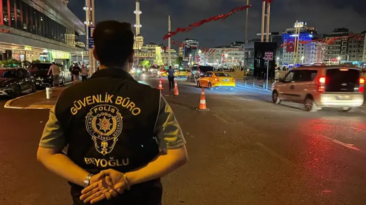 İstanbul'da çeşitli suçlardan aranan 640 kişi yakalandı