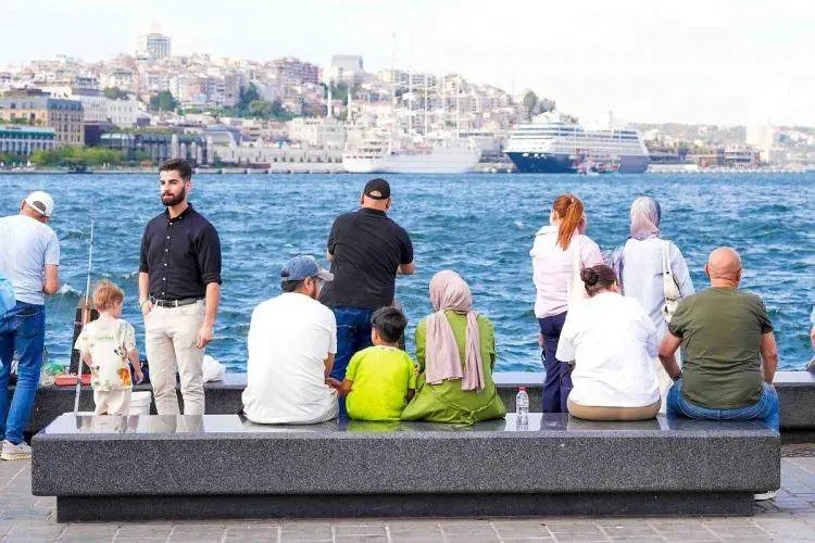 İstanbul'da en fazla onlar yaşıyor: Şehirler göç konusunda birbiriyle yarışıyor!