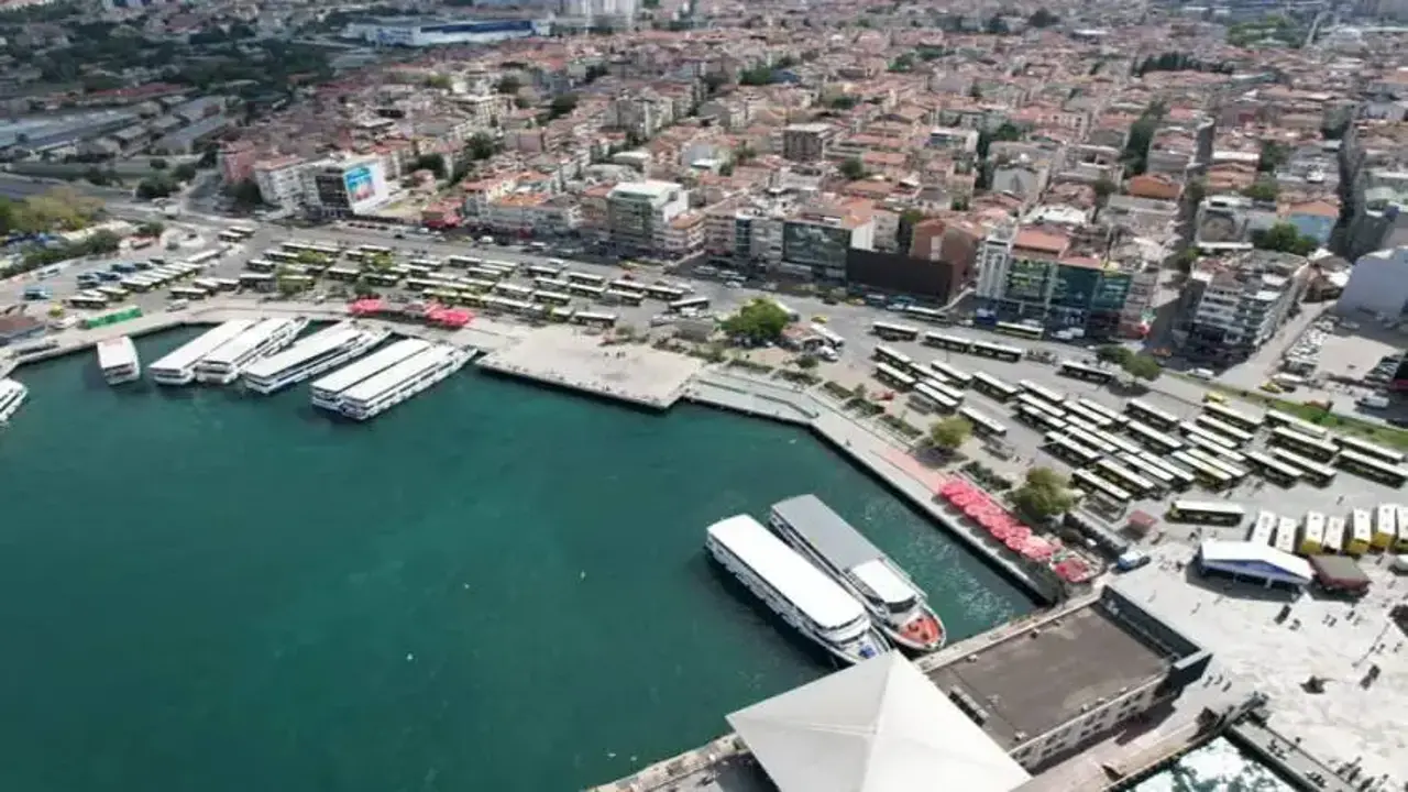 İstanbul'da milyonları etkileyecek karar! 13 İETT hattı değişti, bazı hatlar kaldırıldı