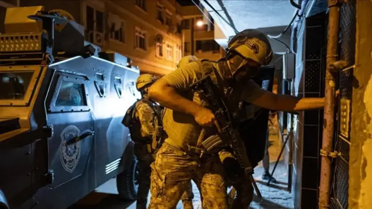 İstanbul'da suç örgütüne operasyon! 23 şüpheli yakalandı