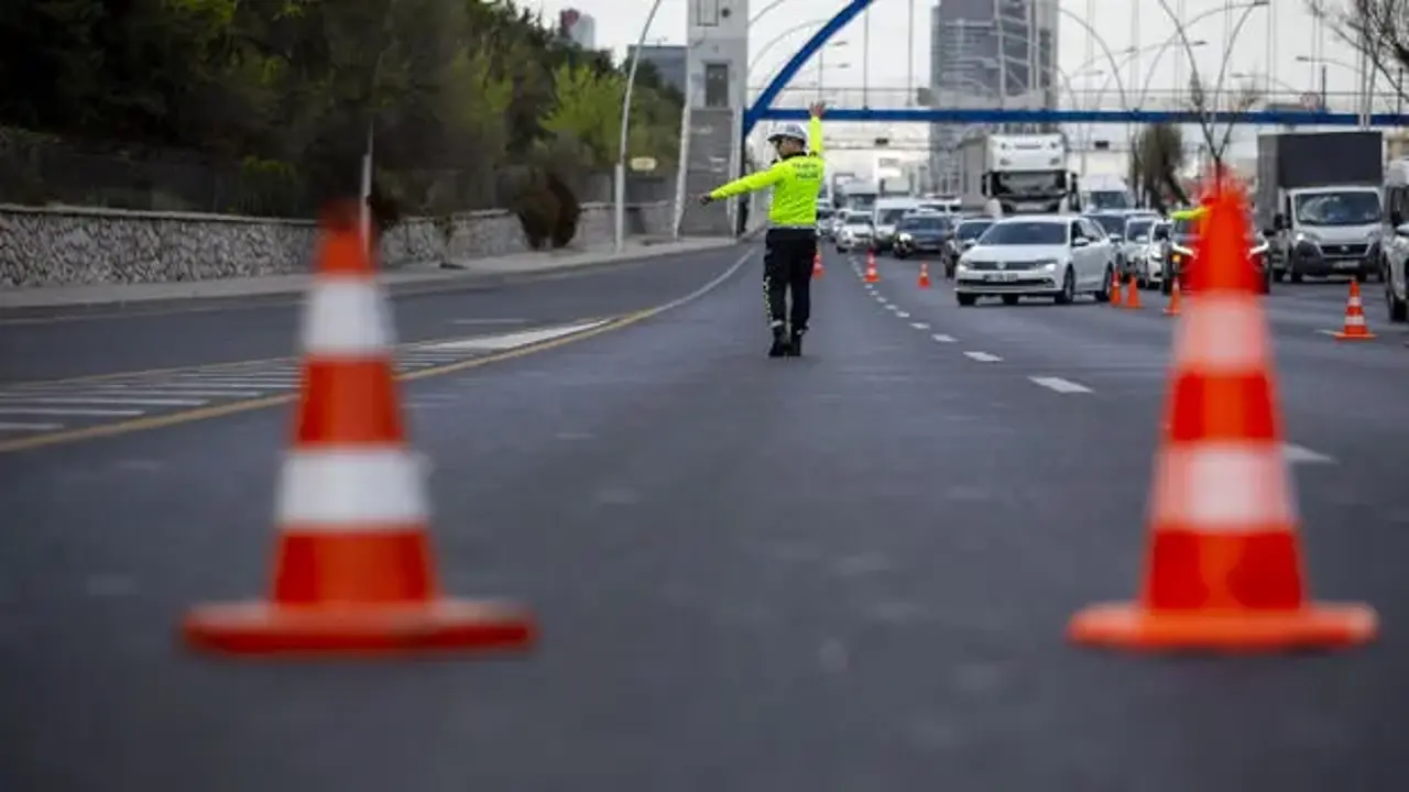 İstanbullular dikkat: Bazı yollar trafiğe kapatılacak