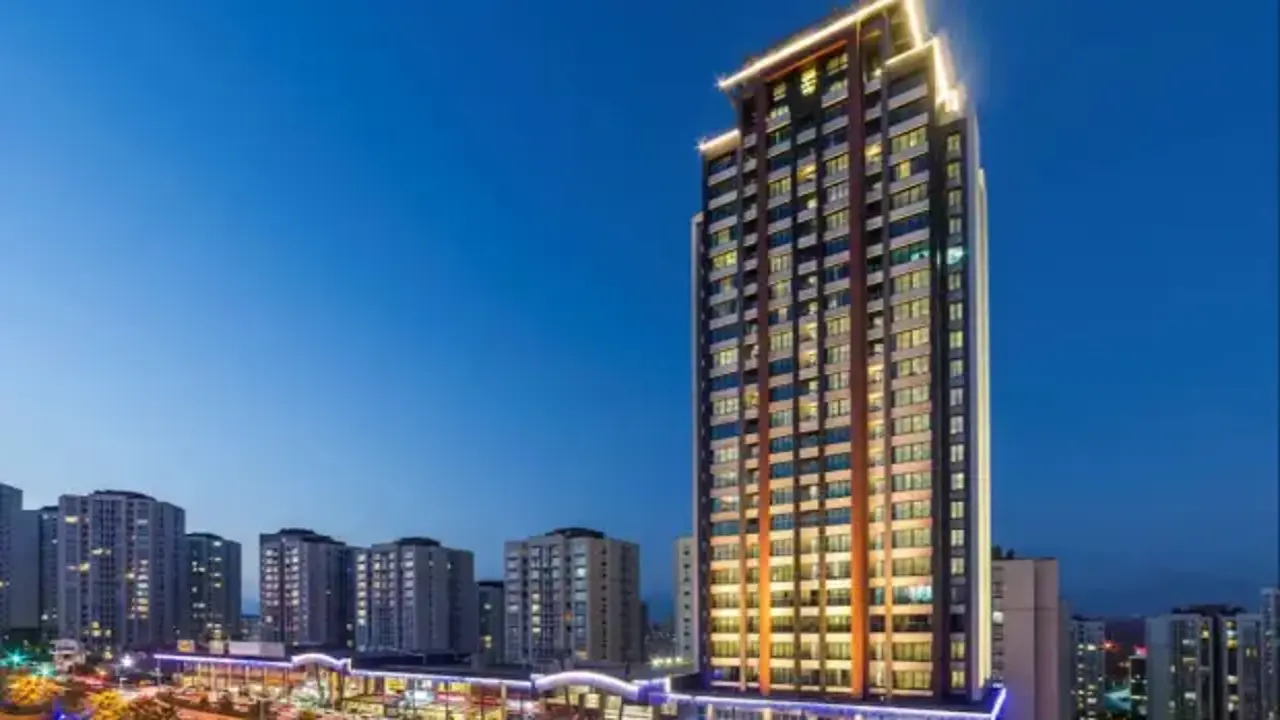 İstanbul'un ünlü oteli dev fiyata satışta: İstenen ücret belli oldu