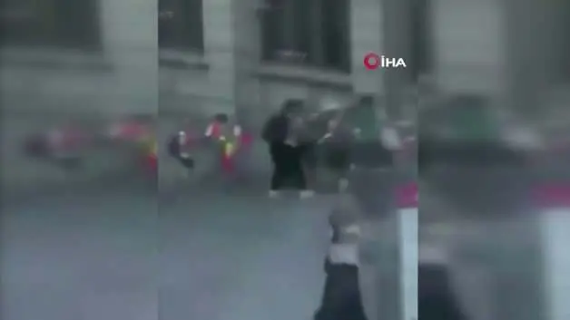 İsviçre'de bıçaklı saldırı: 3 yaralı