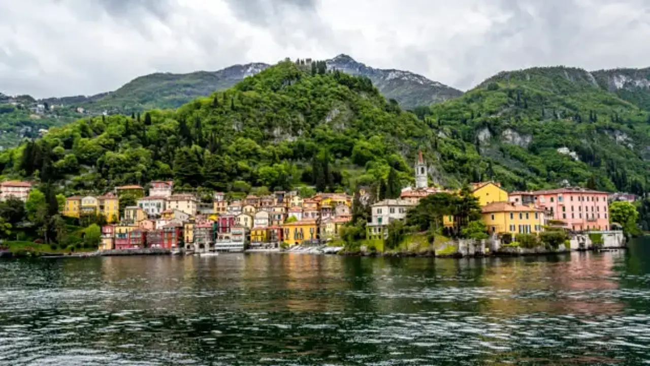 İtalya'daki turistik bölgeden örnek karar: Mayo ile gezene ceza