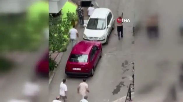 İzmir’de sokak ortasında tüfekle dehşet saçan şehir magandaları kıskıvrak yakalandı