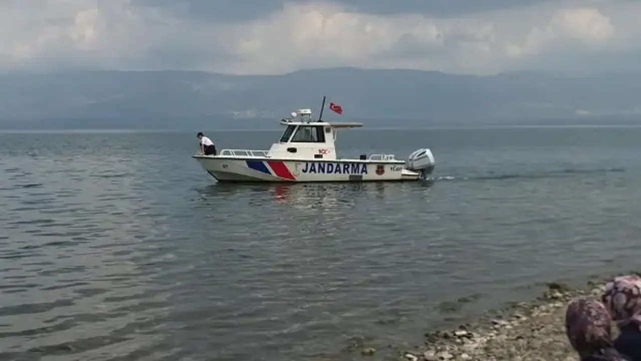 İznik Gölü'nde kaybolan 2 kişiden acı haber