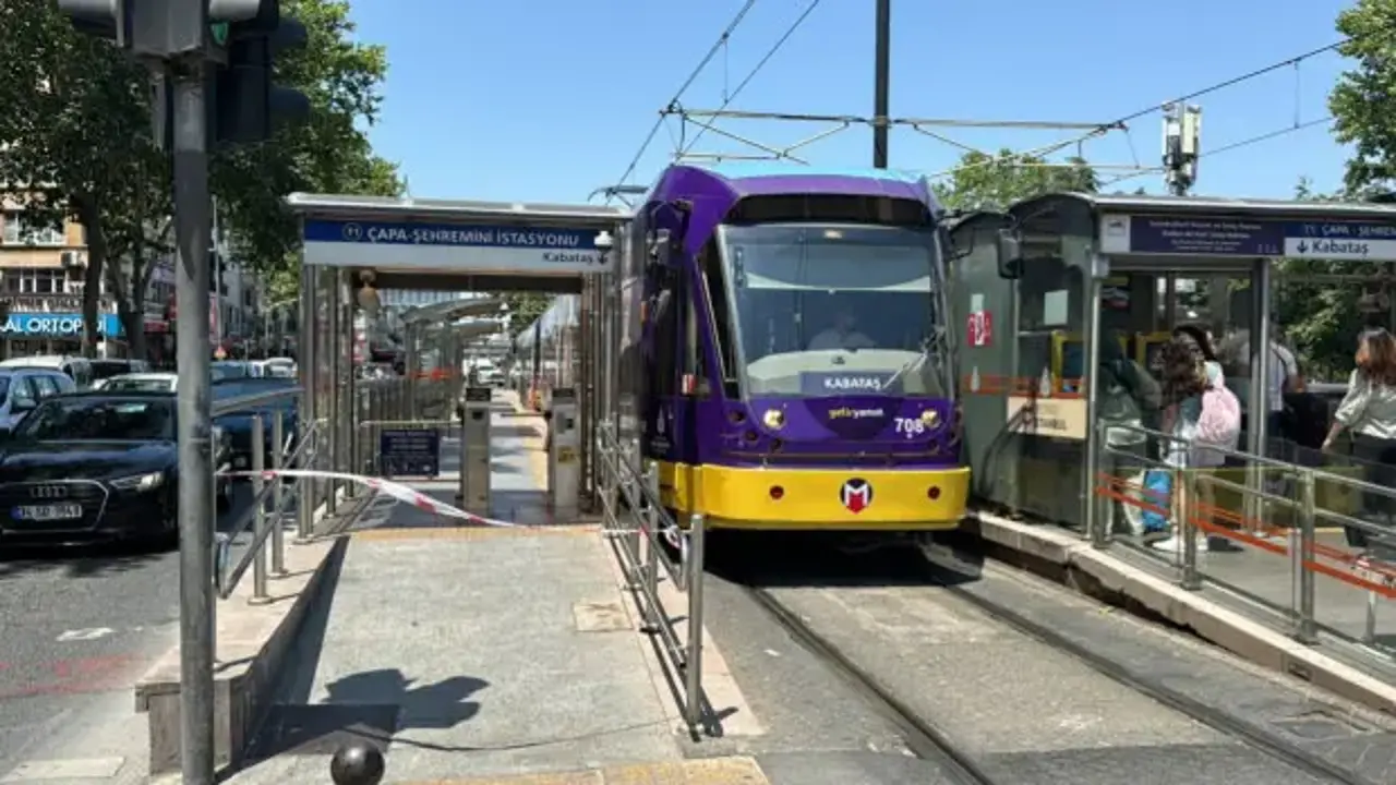 Kabataş-Bağcılar Tramvay Hattı'nda seferler aksadı