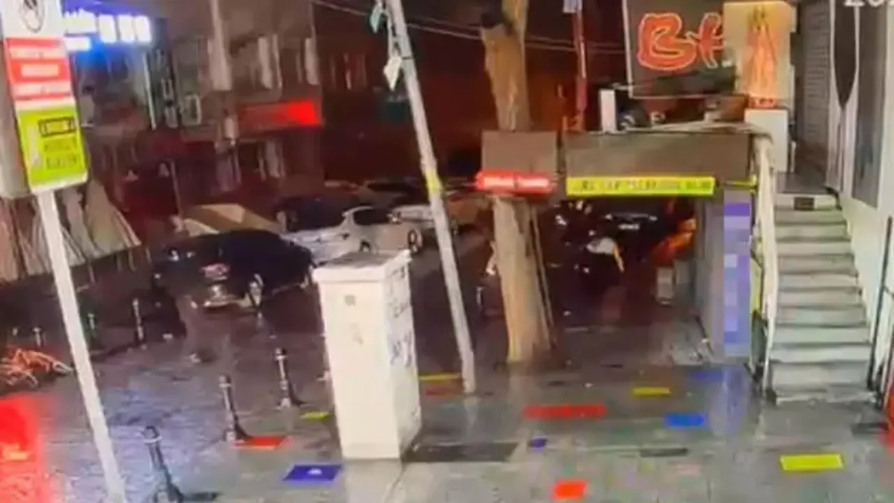 Kafede kıskançlık kavgası: 1 kişi hayatını kaybetti