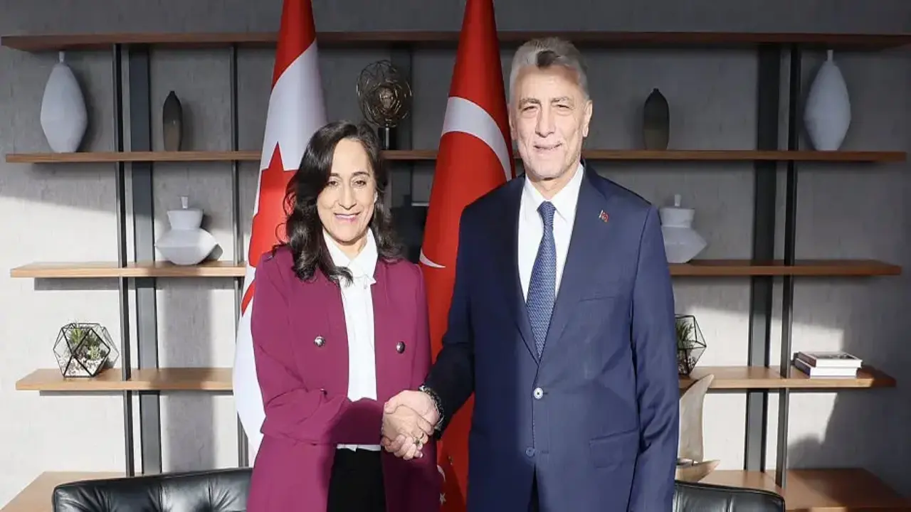 Kanada ile dev ortaklık başladı! İmzalar resmen atıldı: Bakan Bolat paylaştı