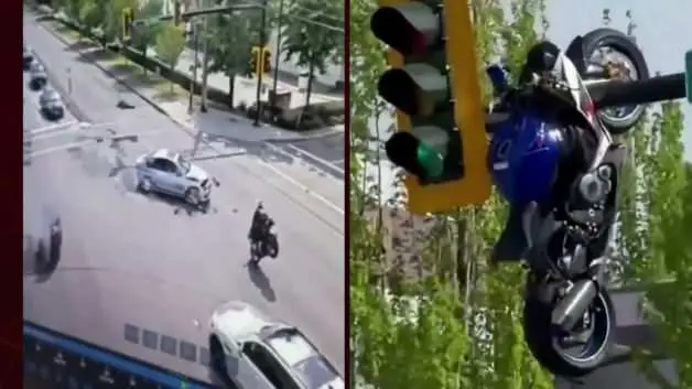 Kanada'da kazaya karışan motosiklet trafik lambasında asılı kaldı