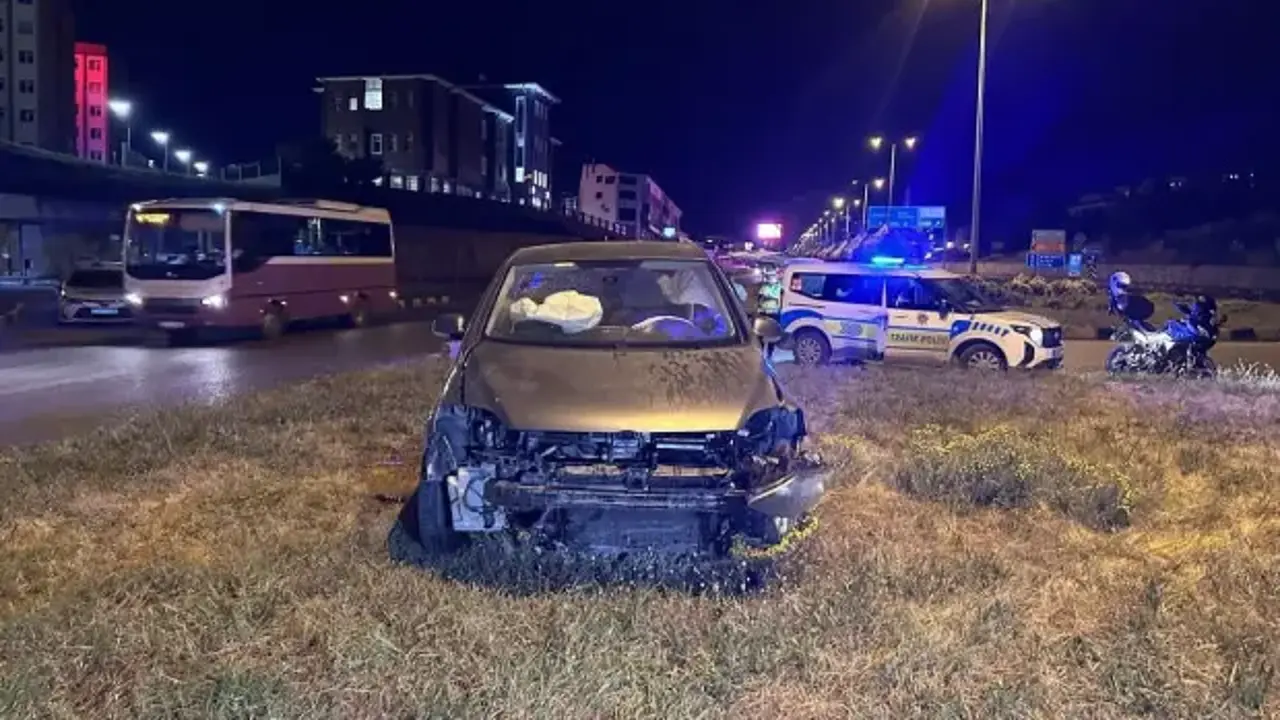 Kastamonu'da iki otomobil çarpıştı: 4 yaralı