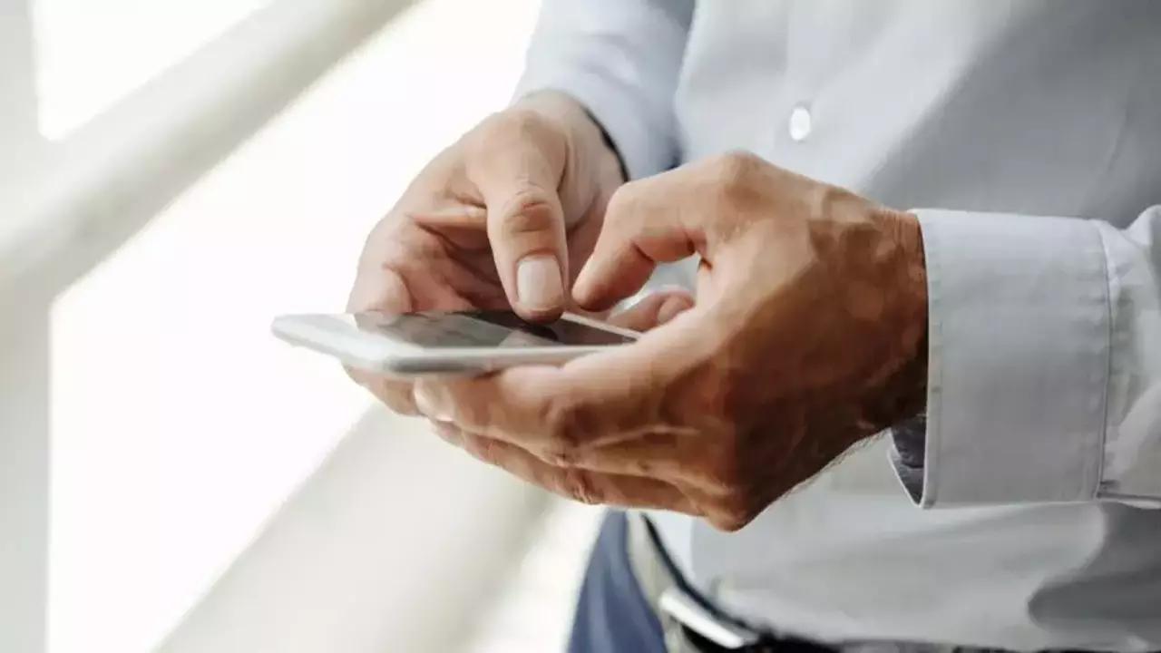 Kayıtsız telefonlar 1 Mayıs'ta kapanacak