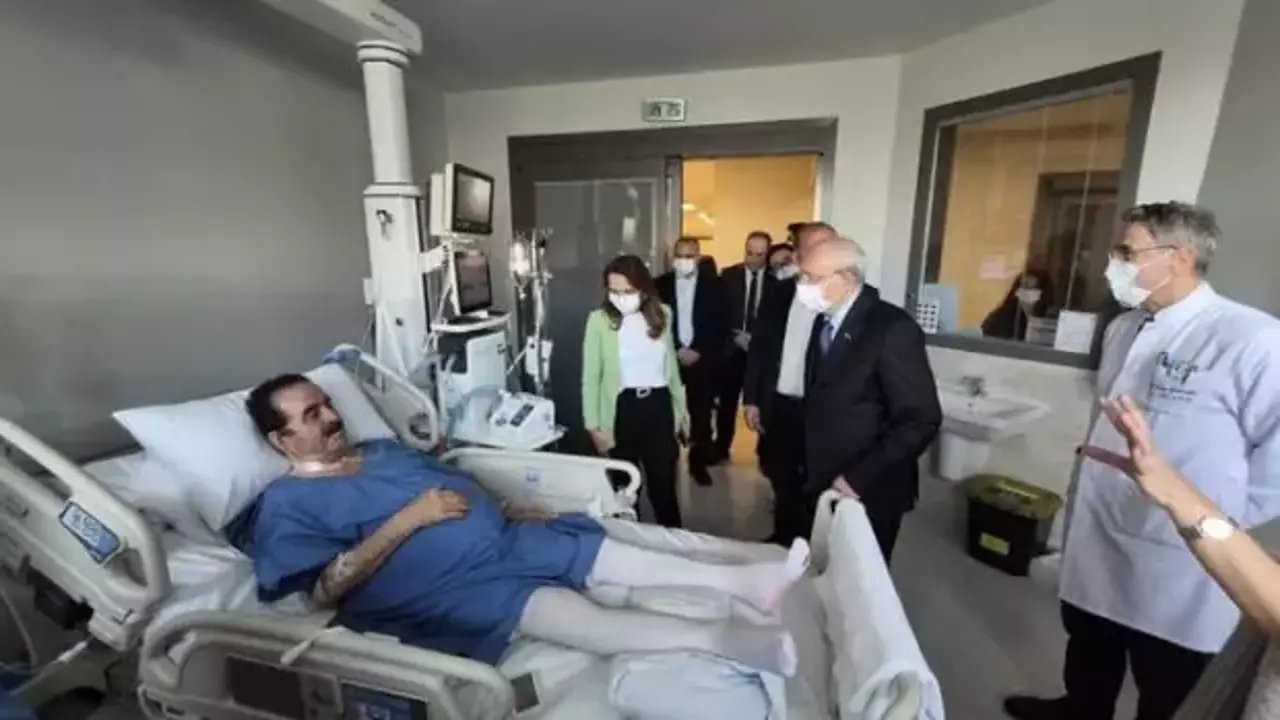 Kılıçdaroğlu, İbrahim Tatlıses'i hastanede ziyaret etti