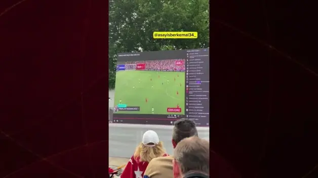 Kırıkkale’de milli maç için toplanan kalabalığa oyun videosu izletildi