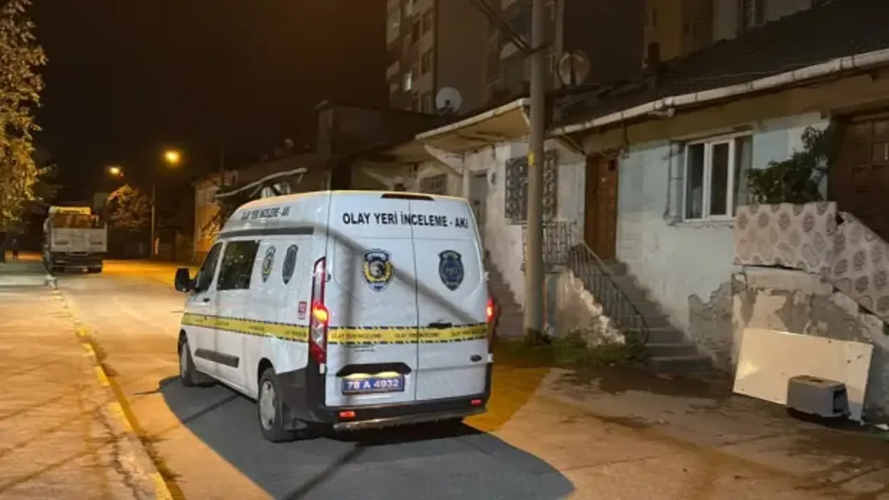 Kıskançlık tartışmasında kız arkadaşı tarafından bıçaklandı