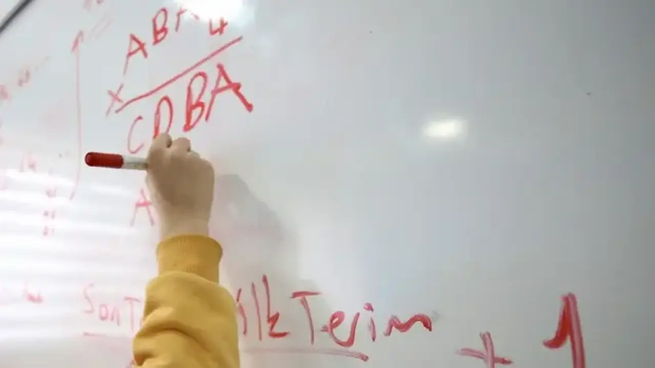 Kıtaları birleştiren sınıflar: Uluslararası imam hatiplerde rekor başvuru