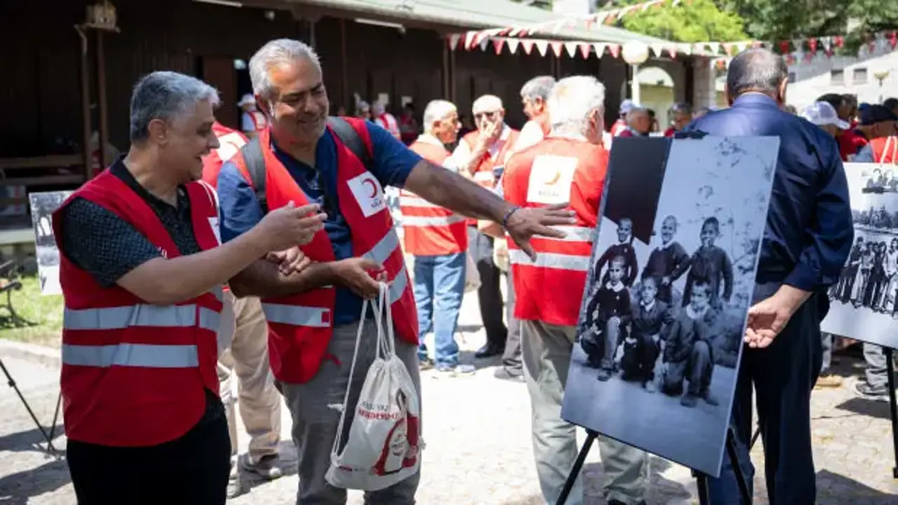 Kızılay kampında 60 yıllık yurt kardeşliği buluşması