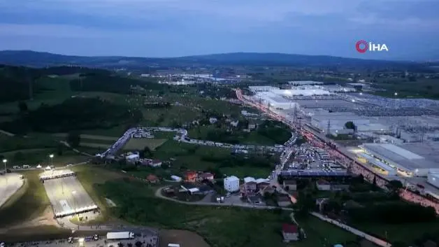 Kocaeli semalarında dronlarla 