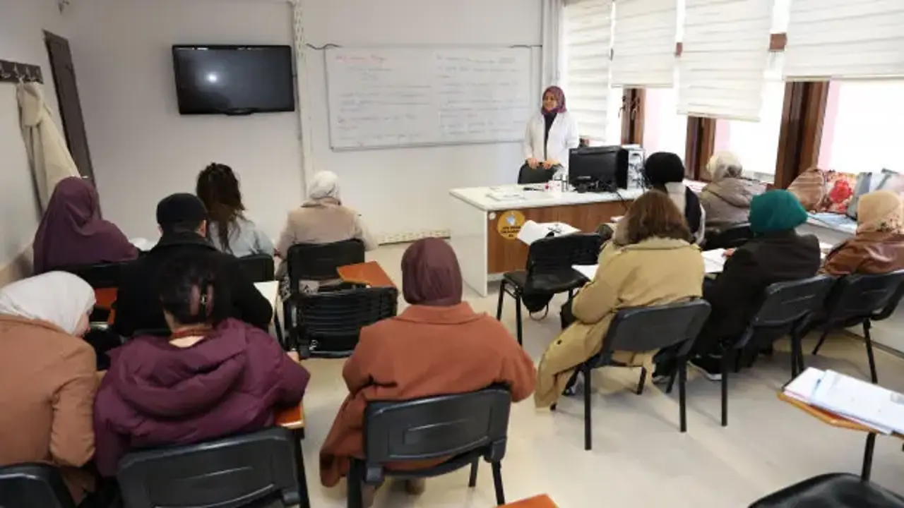KOMEK’te yaz dönemi kayıtları başladı