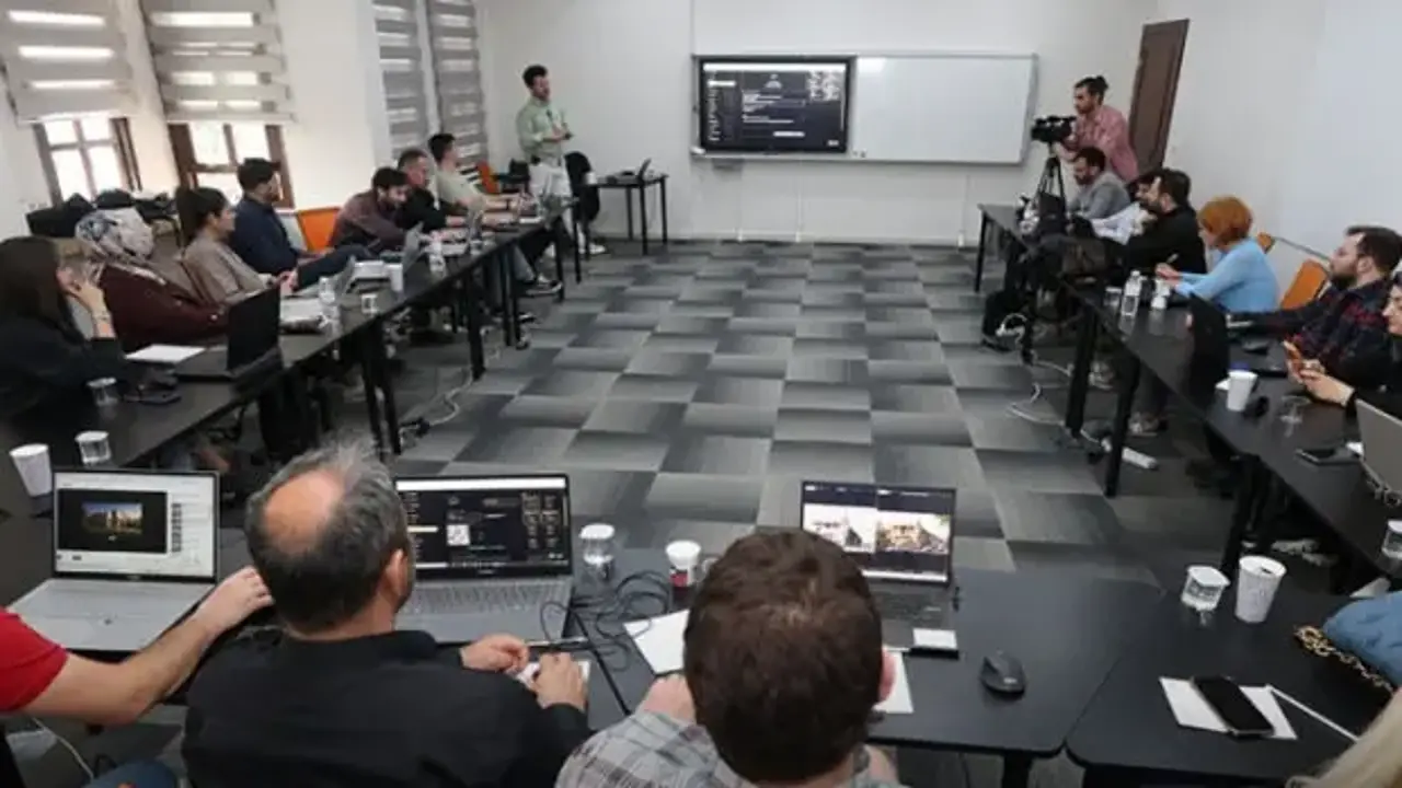 Konya Büyükşehir personeline yapay zekâ odaklı eğitim programı düzenlendi