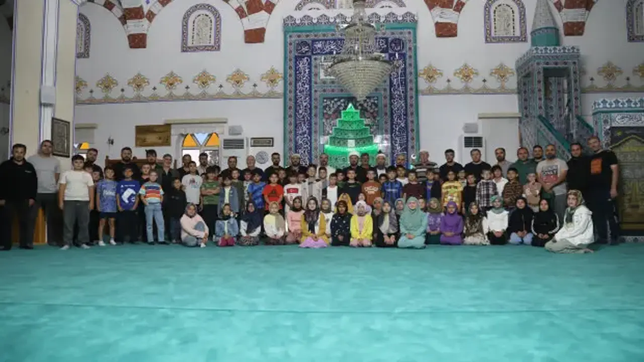 Konya'da çocuklar için örnek proje: 'Güle oynaya camiye gel'