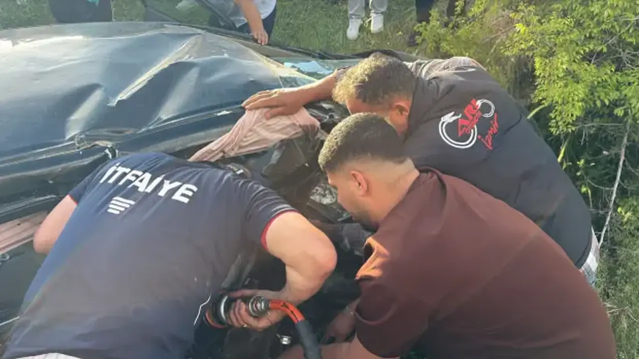Korkunç kazada ölü sayısı 4'e çıktı! Bir aile yok oldu