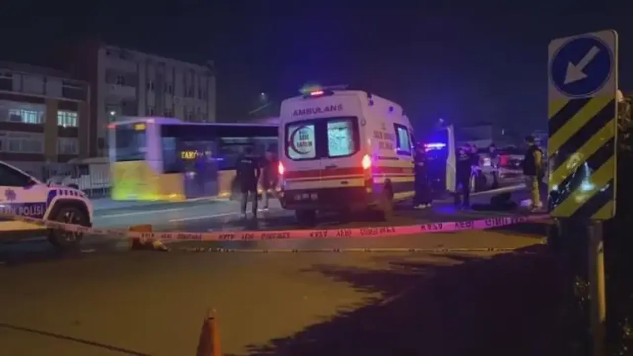 Küçükçekmece'de feci kaza! Ölü ve yaralı var