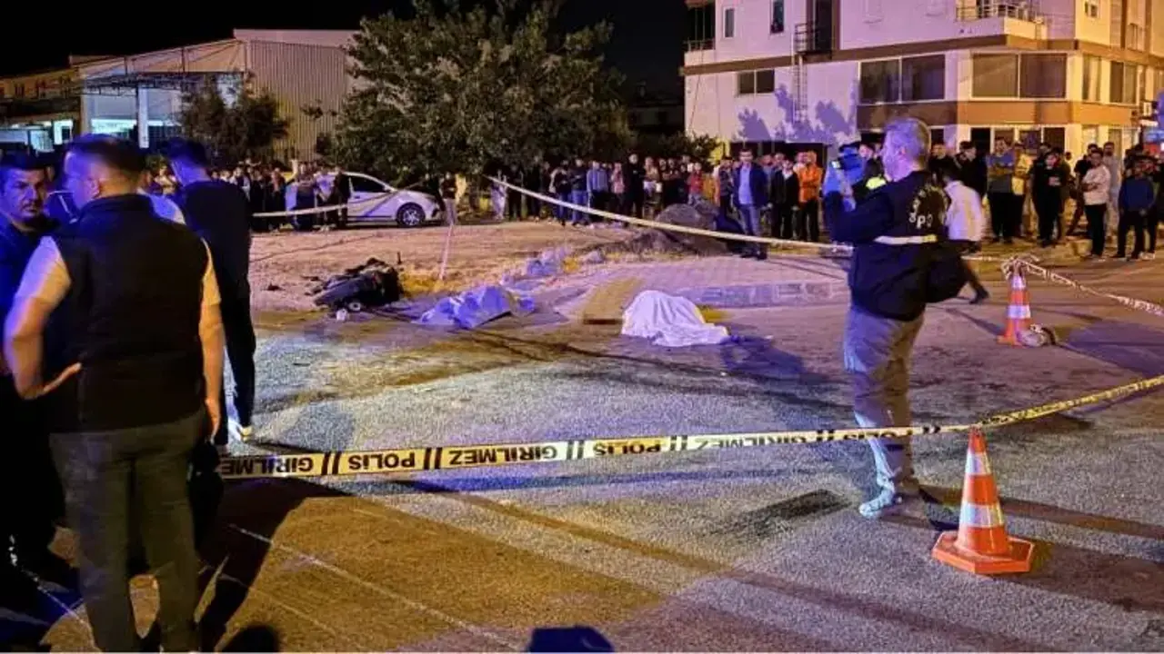 Kurban Bayramı tatilinin ilk gününde yollar kan gölüne döndü: 10 kişi hayatını kaybetti
