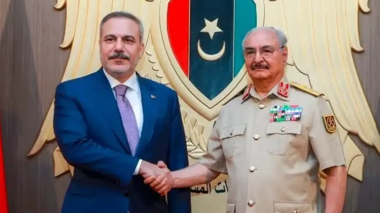 Libya'da tarihi zirve: Bakan Fidan, Hafter'le görüştü