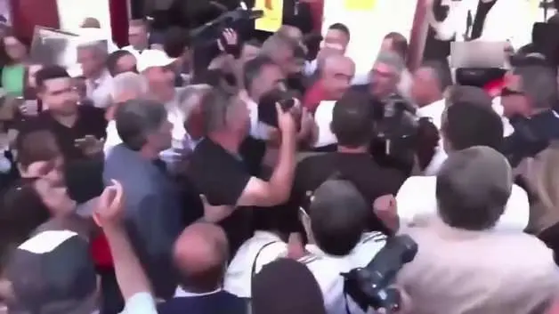 Madımak anmasında Özgür Özel'e tepki: Neyin peşindesiniz?
