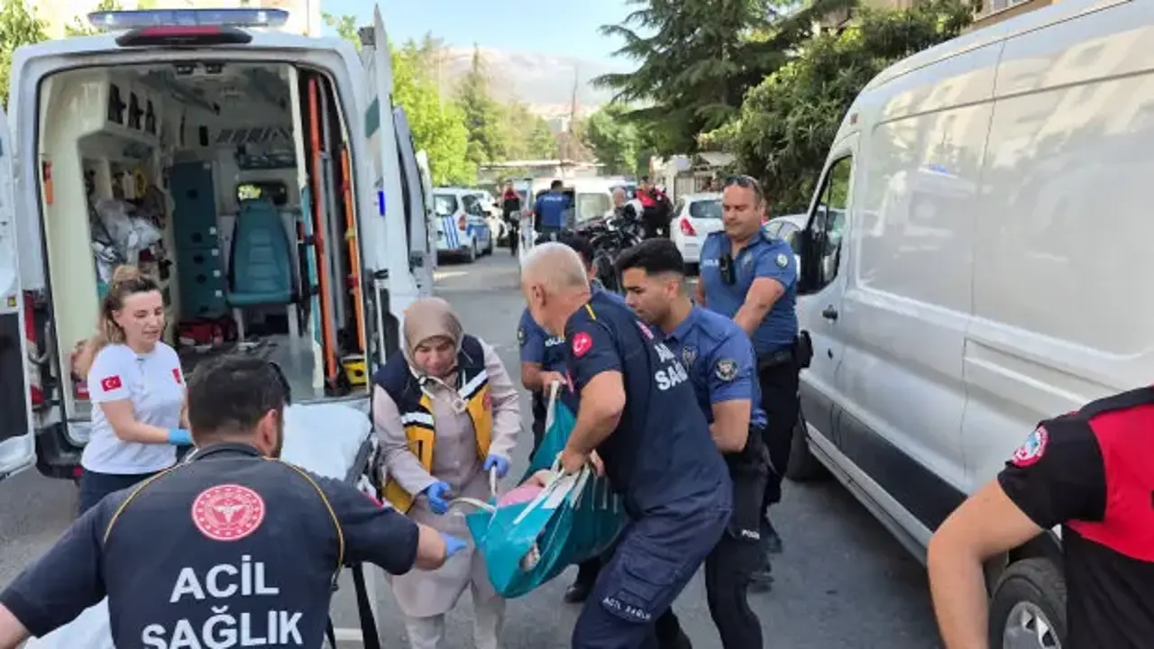 Malatya'da aile faciası! Kızını öldürüp, eşini ve diğer kızını yaraladı