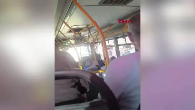 Malatya'da halk otobüsünde yumruklar konuştu!