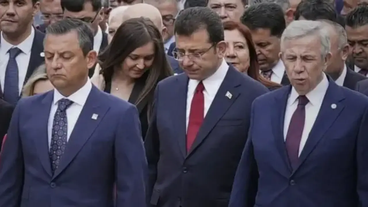 Mansur Yavaş'tan Özgür Özel'e 'İmamoğlu' resti: Ben yokum!