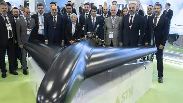 Menzili 1000 kilometreyi aşan kamikaze İHA 