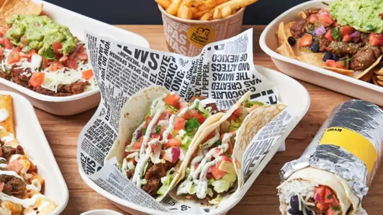 Meşhur fast food zinciri tüm şubelerini kapattı: Resmen çekildi!