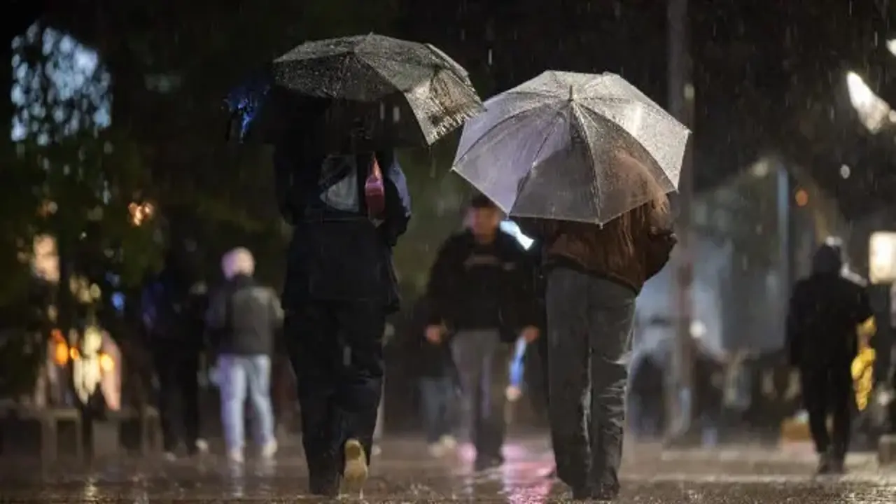 Meteoroloji yeni haritayı paylaştı: Sağanak ve fırtına geliyor!
