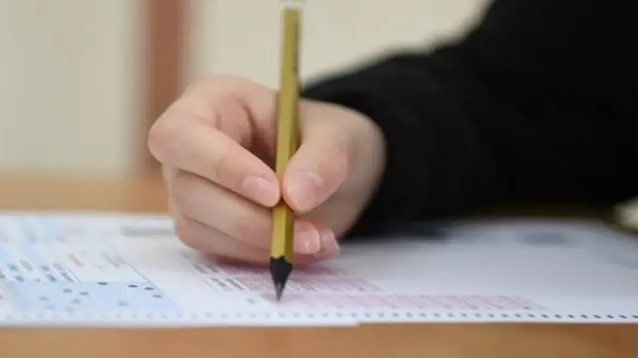 Milyonlarca genç Google’da bunları arıyor! YKS öncesi en çok merak edilen 7 soru