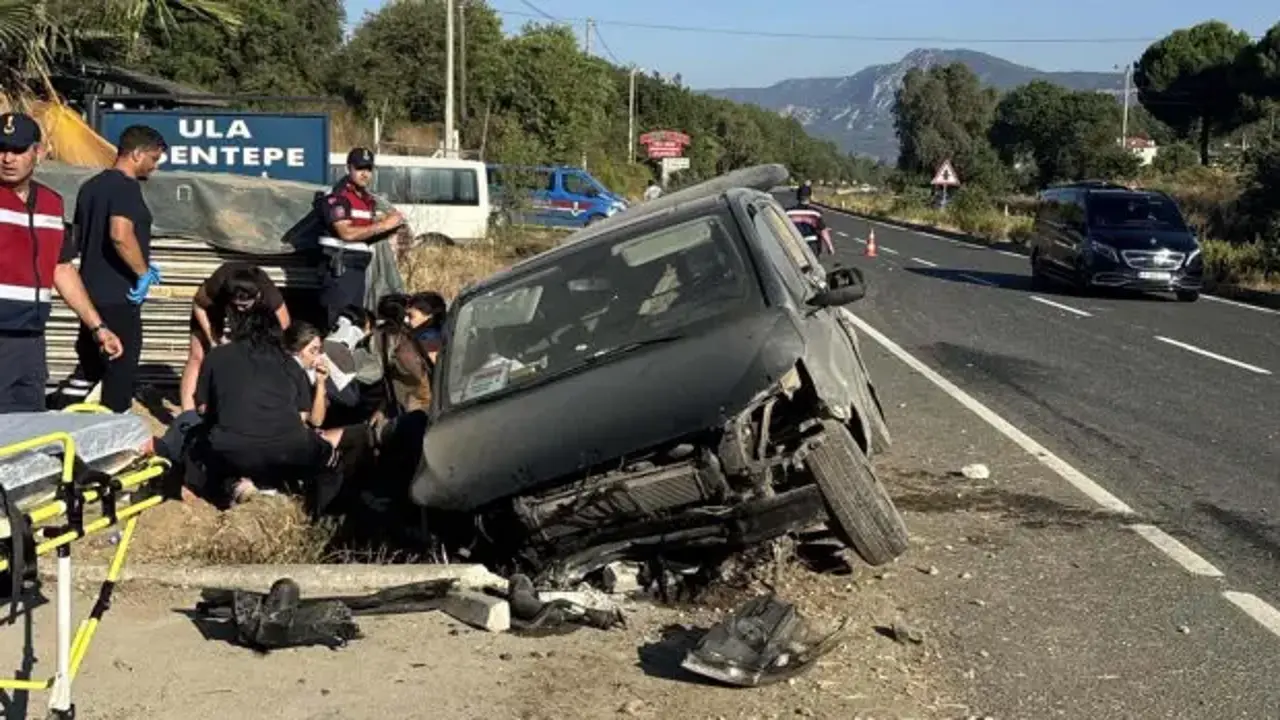 Minibüs şarampole devrildi: 6 yaralı
