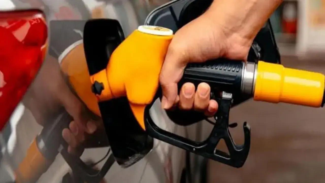 Motorine zam geldi! İşte güncel akaryakıt fiyatları...