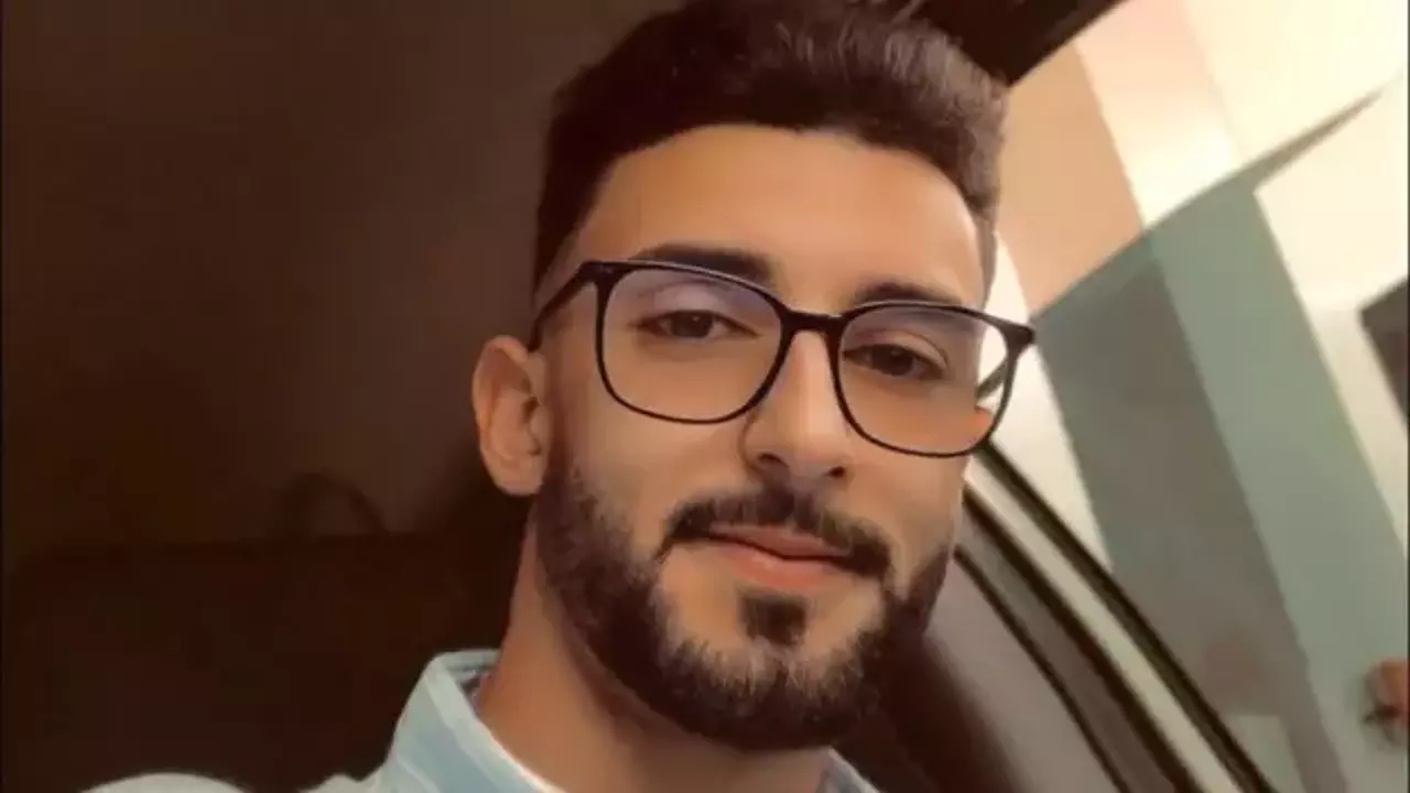 Motosikletle kaza yapan genç hayata tutunamadı