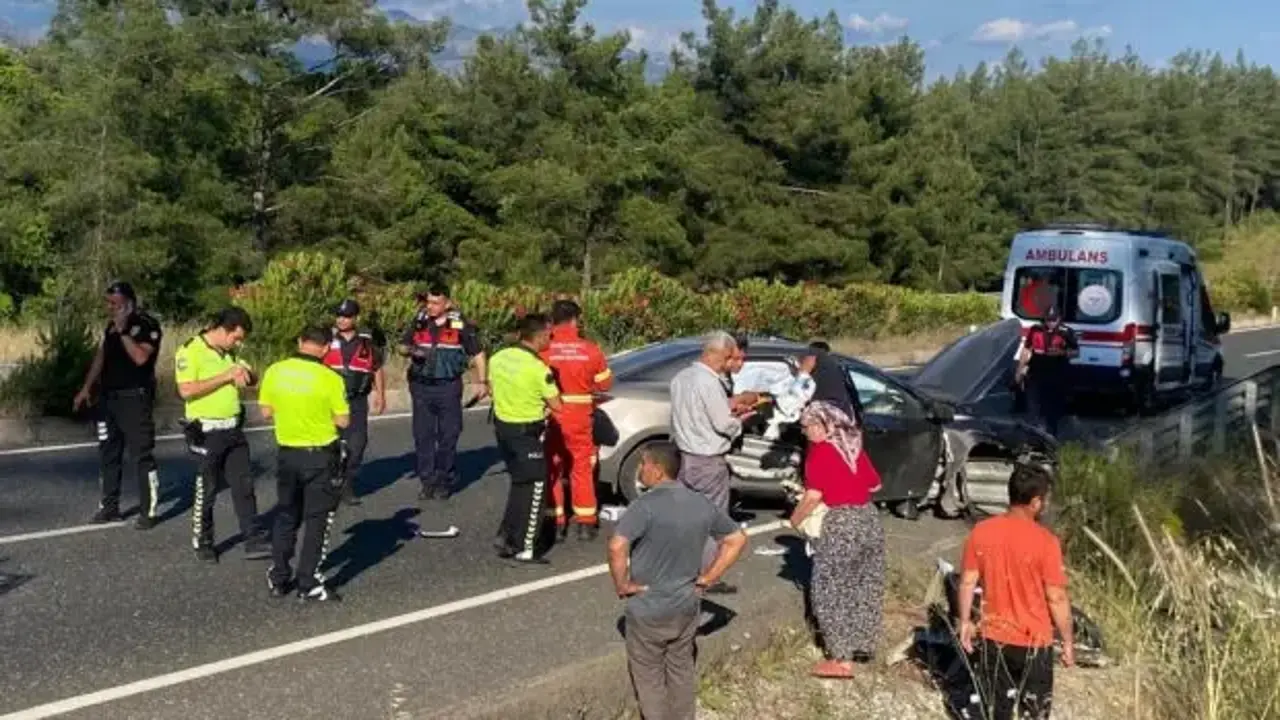 Muğla'da hastane dönüşü kaza: 3 yaralı