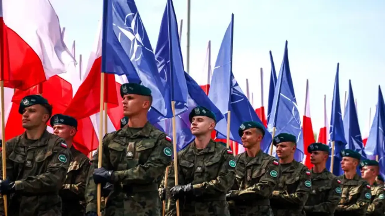 NATO ülkesinden son dakika Rusya kararı! Sınırda askeri hareketlilik! Resmen duyurdular